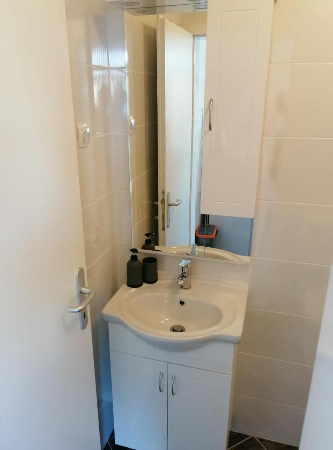 Apartmani Skalinada Marina Extérieur photo