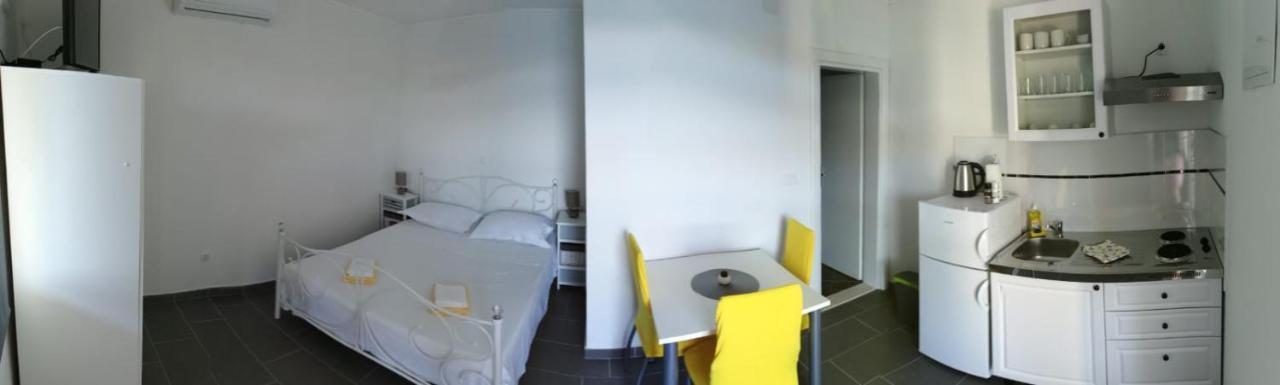 Apartmani Skalinada Marina Extérieur photo