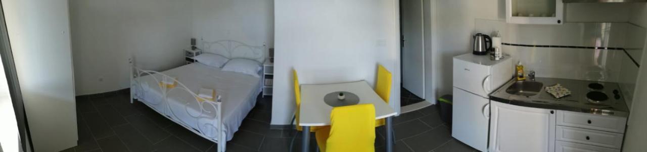 Apartmani Skalinada Marina Extérieur photo